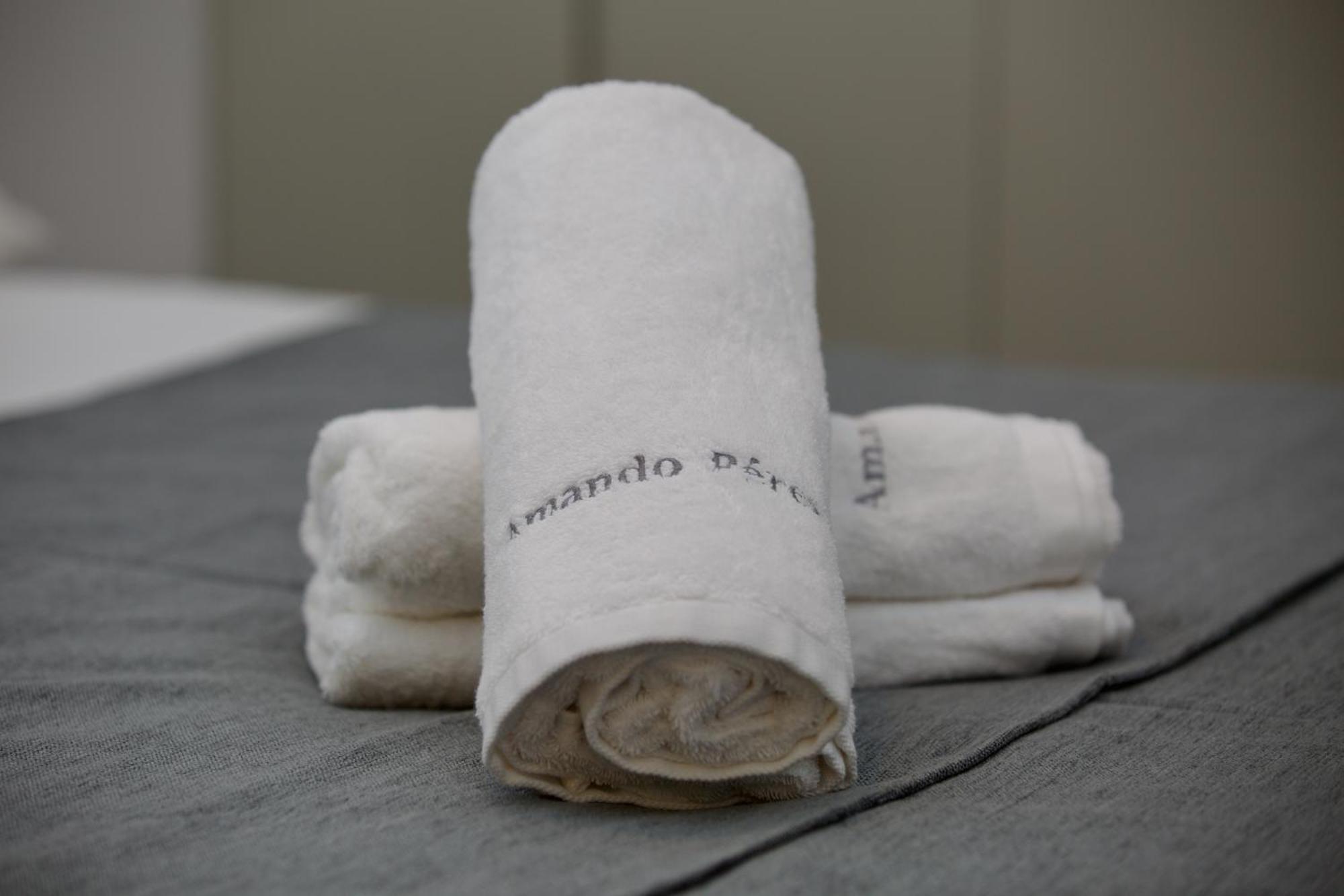 Amando Perez Suites Ribadeo Ngoại thất bức ảnh