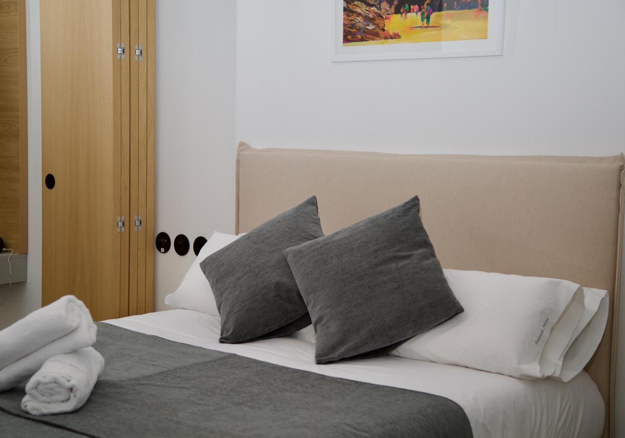 Amando Perez Suites Ribadeo Ngoại thất bức ảnh